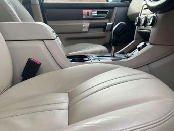 Land Rover DISCOVERY 3.0 Discovery XS SDV6 Auto 4WD 5dr