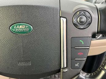 Land Rover DISCOVERY 3.0 Discovery XS SDV6 Auto 4WD 5dr