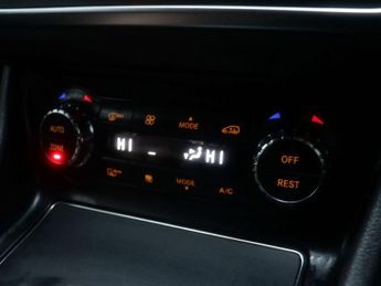 MERCEDES-BENZ CLA 1.6 CLA 180 AMG Line Auto 4dr