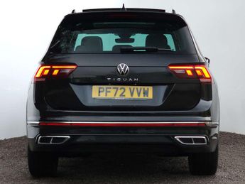 VOLKSWAGEN TIGUAN 1.5 Tiguan R-Line TSi Semi-Auto 5dr