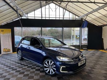 Volkswagen Golf 1.4 Golf GTE Advance Semi-Auto 5dr