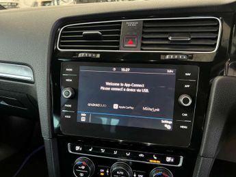 VOLKSWAGEN GOLF 1.4 Golf GTE Advance Semi-Auto 5dr