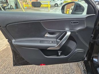 MERCEDES-BENZ A-CLASS 1.5 A 180 Sport Executive D Automatic 5dr - NATIONAL DELIVERY*