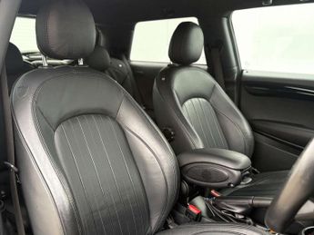 MINI Hatch 2.0 John Cooper Works Auto 3dr