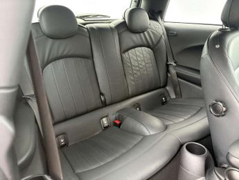 MINI Hatch 2.0 John Cooper Works Auto 3dr