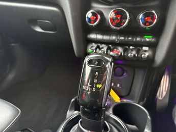 MINI Hatch 2.0 John Cooper Works Auto 3dr