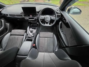 AUDI A4 2.0 A4 Black Edition 35 TDI Semi-Auto 5dr