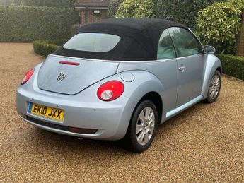 Volkswagen BEETLE 1.6 Beetle Luna 102ps 2dr