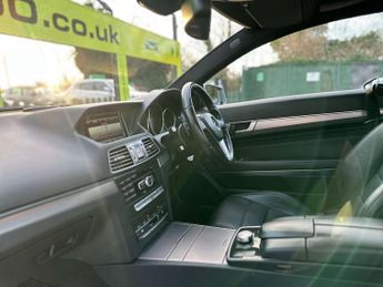 MERCEDES-BENZ E-CLASS 2.1 E220 SE CDi Auto 2dr