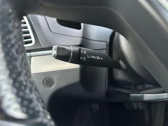 MERCEDES-BENZ E-CLASS 2.1 E220 SE CDi Auto 2dr