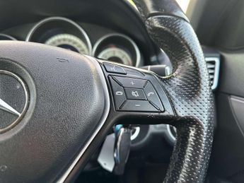 MERCEDES-BENZ E-CLASS 2.1 E220 SE CDi Auto 2dr