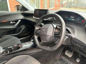 PEUGEOT 2008 2008 Active Premium+ EV 5dr