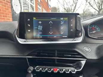 PEUGEOT 2008 2008 Active Premium+ EV 5dr