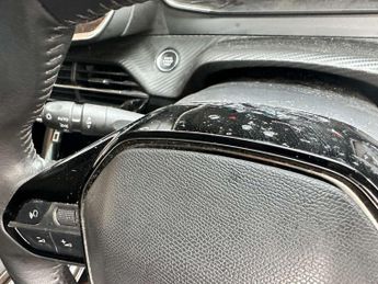 PEUGEOT 2008 2008 Active Premium+ EV 5dr