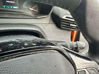 PEUGEOT 2008 2008 Active Premium+ EV 5dr