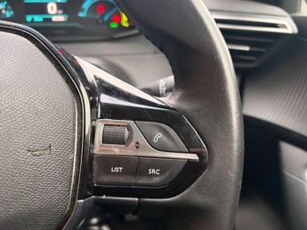 PEUGEOT 2008 2008 Active Premium+ EV 5dr