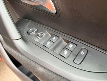 PEUGEOT 2008 2008 Active Premium+ EV 5dr