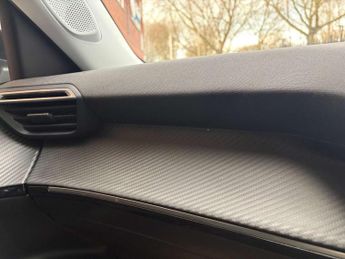 PEUGEOT 2008 2008 Active Premium+ EV 5dr