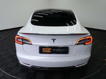 Tesla Model 3 Model 3 Standard Range + 4dr