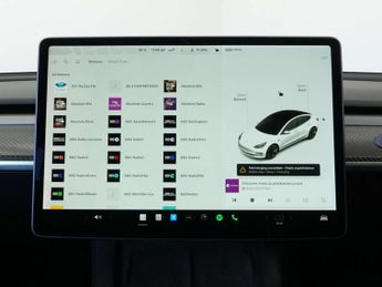 Tesla Model 3 Model 3 Standard Range + 4dr