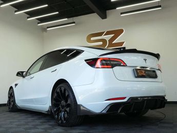 Tesla Model 3 Model 3 Standard Range + 4dr