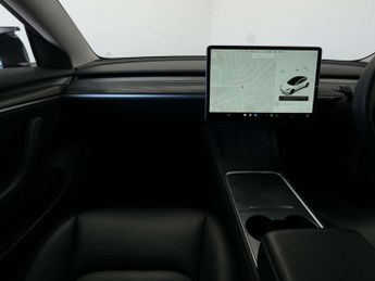 Tesla Model 3 Model 3 Standard Range + 4dr