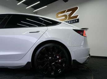 Tesla Model 3 Model 3 Standard Range + 4dr