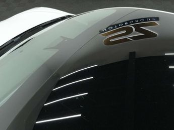 Tesla Model 3 Model 3 Standard Range + 4dr