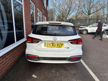 MG 5 MG5 Excite EV 5dr