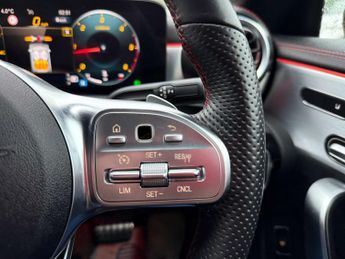 MERCEDES-BENZ CLA 2.0 CLA 220 AMG Line Premium+ Night Edition D A 4dr