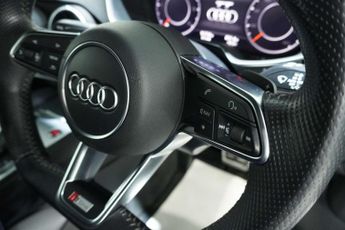 Audi TT 2.0 TT Black Edition TDI Quattro Semi-Auto 4WD 3dr