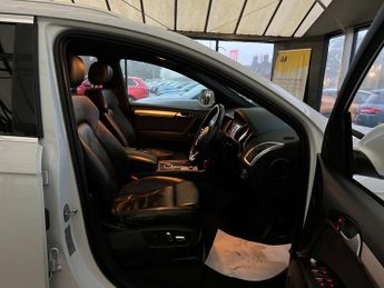 AUDI Q7 3.0 Q7 S Line+ TDI Quattro Auto 4WD 5dr