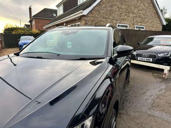 VOLKSWAGEN T-ROC 1.5 T-Roc R-Line TSi Evo Semi-Auto 5dr