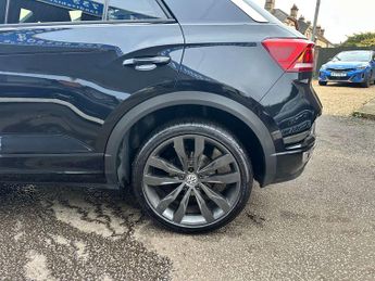 VOLKSWAGEN T-ROC 1.5 T-Roc R-Line TSi Evo Semi-Auto 5dr