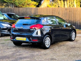 Kia CEED 1.6 Ceed 1 ISG CRDI 5dr