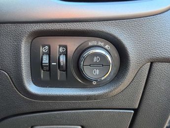 Vauxhall ASTRA 1.6 CDTi BlueInjection Tech Line Nav