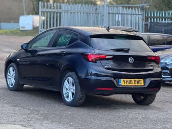 Vauxhall ASTRA 1.6 CDTi BlueInjection Tech Line Nav