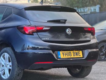 Vauxhall ASTRA 1.6 CDTi BlueInjection Tech Line Nav