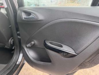Vauxhall CORSA 1.4 Corsa SRi Nav Auto 5dr