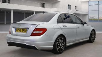 MERCEDES-BENZ C-CLASS 2.1 C220 AMG Sport+ CDi BlueEfficiency Auto 4dr