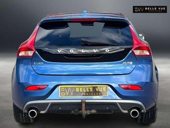 VOLVO V40 2.0 V40 R-Design Pro D3 Automatic 5dr - NATIONAL DELIVERY*
