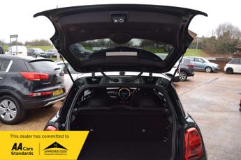 MINI HATCH 2.0 Cooper S Sport Auto 3dr