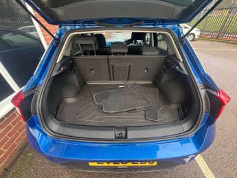 VOLKSWAGEN T-ROC 1.5 T-Roc Design TSi Evo Semi-Auto 5dr