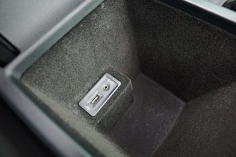 Volkswagen PASSAT 2.0 Passat R-Line TDI BlueMotion Technology Semi-Auto 5dr