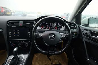 Volkswagen GOLF 2.0 Golf GT TDI BlueMotion Technology Semi-Auto 5dr