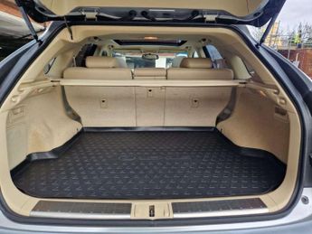 Lexus RX 3.5 450h V6 Advance SUV 5dr Petrol Hybrid CVT 4WD Euro 5 (s/s) (