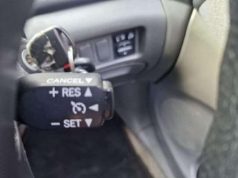 Toyota PREVIA 2.4 VVT-i T Spirit MPV 5dr Petrol Automatic (7 Seats) (259 g/km,