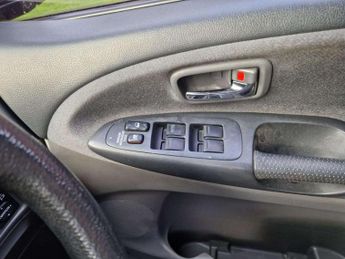 Toyota PREVIA 2.4 VVT-i T Spirit MPV 5dr Petrol Automatic (7 Seats) (259 g/km,