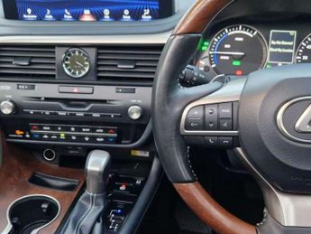 Lexus RX L 3.5 450h L V6 Takumi SUV 5dr Petrol Hybrid E-CVT 4WD Euro 6 (s/s