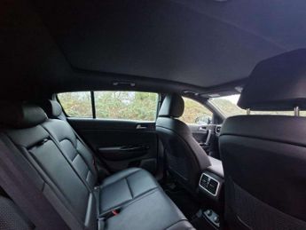 Kia SPORTAGE 1.6 CRDi MHEV GT-Line S SUV 5dr Diesel Hybrid DCT Euro 6 (s/s) (